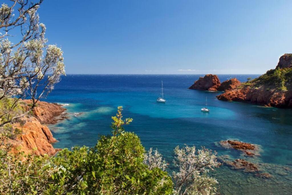 Dans Un Cadre D'Exception, Vue Mer Panoramique A Agay Cote D'Azur, Village Vacances Cap Esterel, T2 Avec Jardin, Golf, Climatisation, Wifi, 5 Piscines Сен-Рафаель Екстер'єр фото