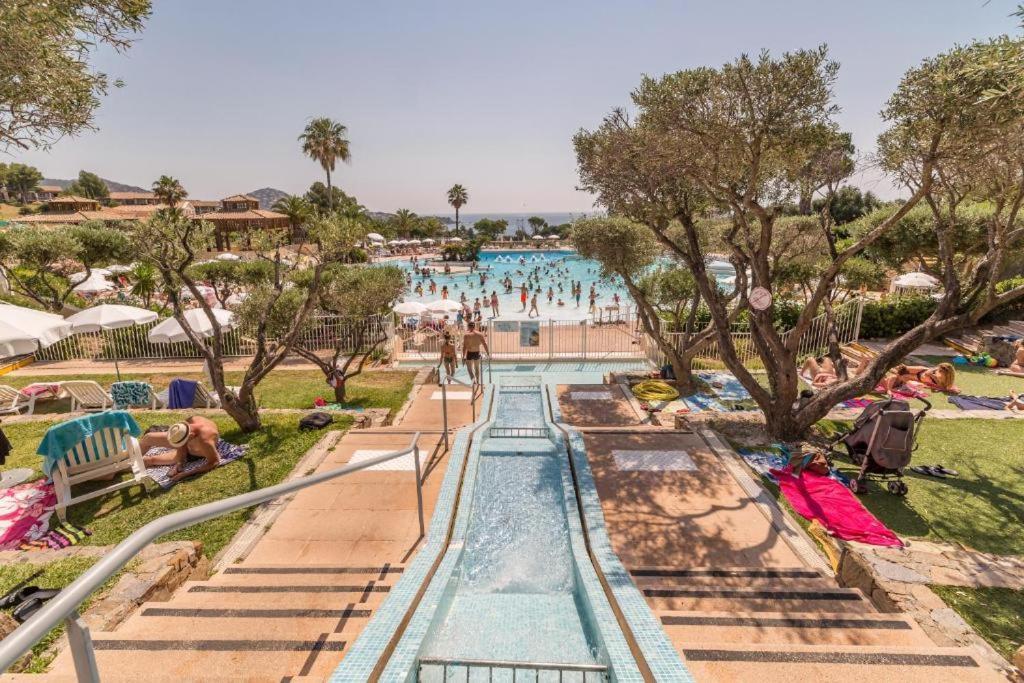 Dans Un Cadre D'Exception, Vue Mer Panoramique A Agay Cote D'Azur, Village Vacances Cap Esterel, T2 Avec Jardin, Golf, Climatisation, Wifi, 5 Piscines Сен-Рафаель Екстер'єр фото