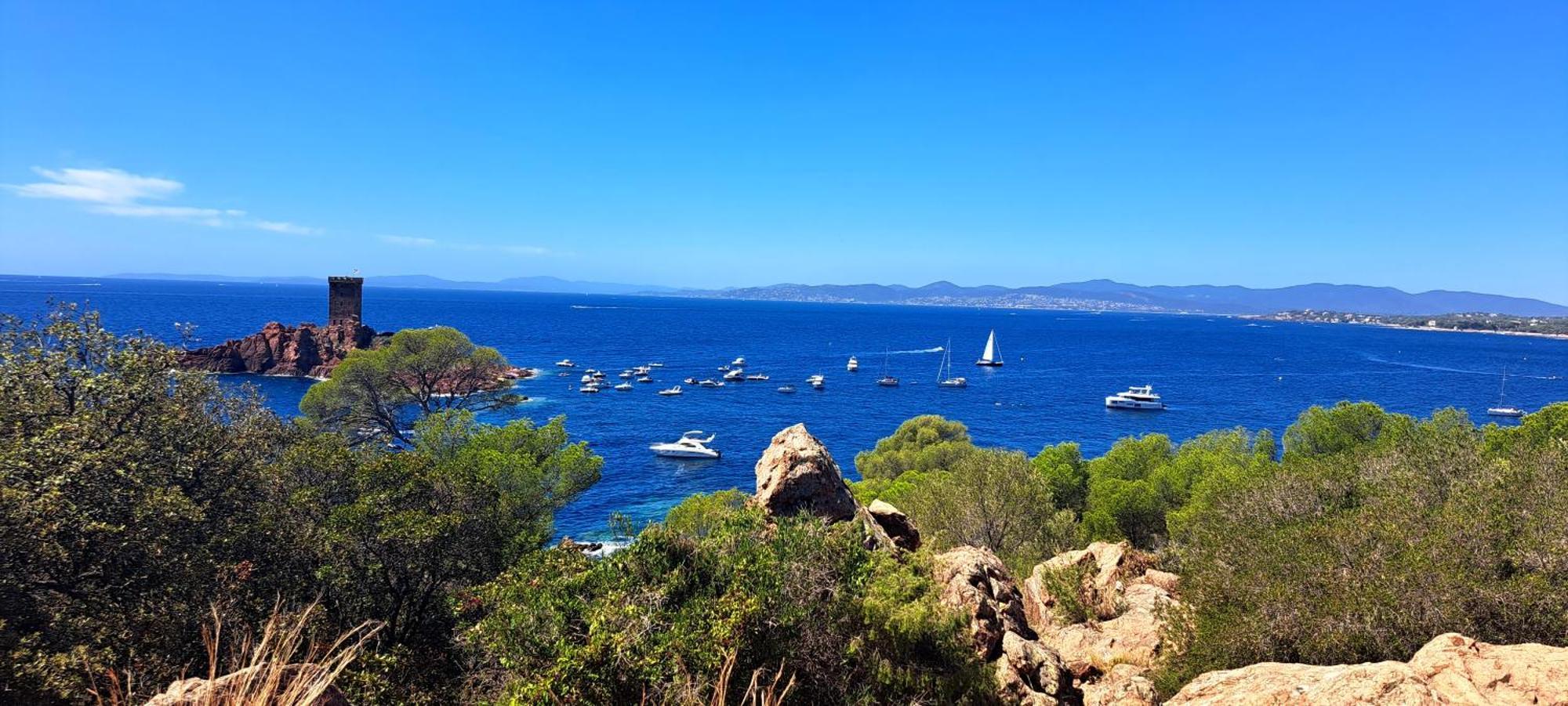 Dans Un Cadre D'Exception, Vue Mer Panoramique A Agay Cote D'Azur, Village Vacances Cap Esterel, T2 Avec Jardin, Golf, Climatisation, Wifi, 5 Piscines Сен-Рафаель Екстер'єр фото
